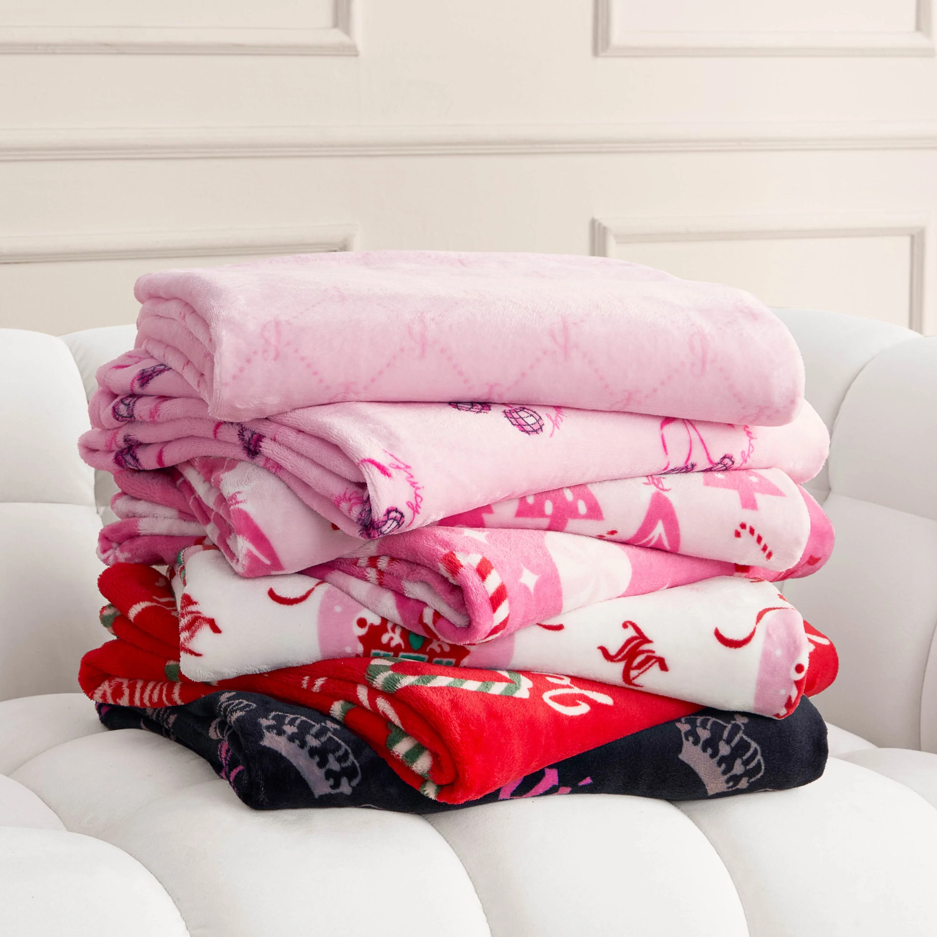Plush Throw Blanket - Image 4